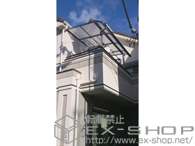 のバルコニー・ベランダ屋根 ライザーテラスII R型 屋根タイプ 単体 積雪〜20cm対応＋吊り下げ物干し 施工例