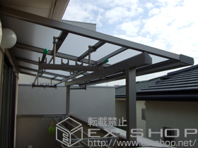 のバルコニー・ベランダ屋根 ライザーテラスII F型 屋根タイプ 単体 積雪〜20cm対応＋吊り下げ物干し　標準　2本入/物干し取付桟 施工例