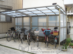 のサイクルポート・駐輪場 カーブパークシグマIII パネル2面囲い 積雪〜30cm対応 施工例