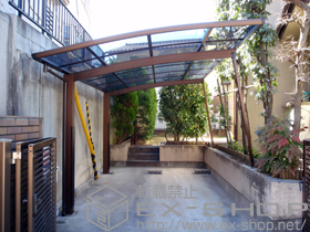 のカーポート レイナポート 積雪〜20cm対応＋着脱式サポート 標準・ハイルーフ用 施工例