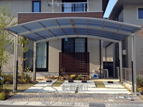 のカーポート レイナツインポート 積雪〜20cm対応+柱カバー小　2枚入　2セット 施工例