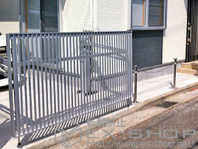 のカーゲート オーバードアS2型 手動式 施工例