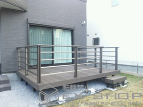 のウッドデッキ 樹ら楽ステージ+独立ステップ+デッキフェンス 施工例