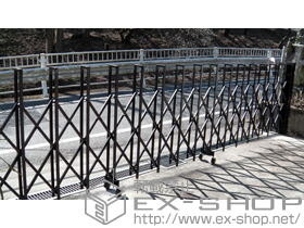 のカーゲート トリップゲート PB型 ノンレール 片開き 施工例