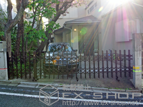 のカーゲート トリップゲート 傾斜地専用型 ノンレール 両開き（12S+47M) 施工例