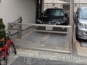 のカーゲート エクスラインアップゲート 2型 手動式 施工例
