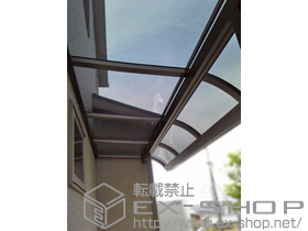 のテラス屋根 ライザーテラスII R型 テラスタイプ 単体 積雪〜20cm対応+吊り下げ物干し 標準 2本入 施工例