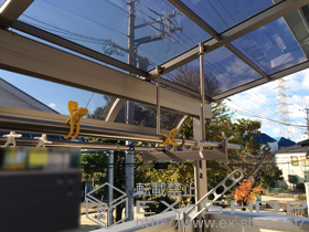 のバルコニー・ベランダ屋根 ライザーテラスII R型 屋根タイプ 単体 積雪〜20cm対応+吊り下げ物干し　標準　2本入 施工例