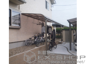 のテラス屋根 ライザーテラスII R型 テラスタイプ 単体 積雪〜20cm対応+吊り下げ式物干し 標準 2本入 施工例