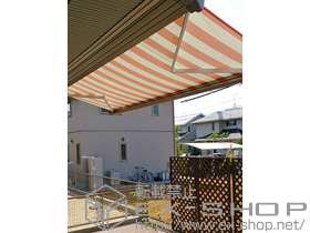 のオーニング・日よけ 彩風CR型 ボックスタイプ 手動式 施工例