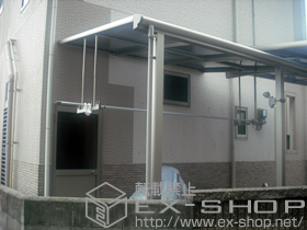 のテラス屋根 ヴェクターテラス F型 テラスタイプ 単体 積雪〜20cm対応＋吊り下げ式物干し 標準 2本入 施工例