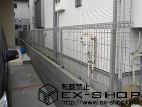 のフェンス・柵 ハイグリッドフェンス11型 フリーポールタイプ 施工例