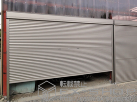 のガレージシャッター ガレージシャッタークワトロ 手動式 外部付 施工例