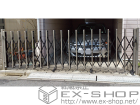 のカーゲート トリップゲート PC型 ノンレール 片開き 施工例