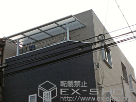 のバルコニー・ベランダ屋根 ライザーテラスII F型 屋根タイプ 単体 積雪〜20cm対応＋吊下げ物干し 標準 2本入 施工例