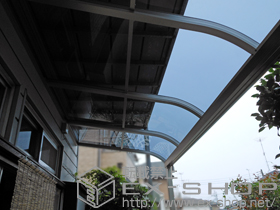 のテラス屋根 プレシオステラス R型 テラスタイプ 単体 積雪〜20cm対応 施工例