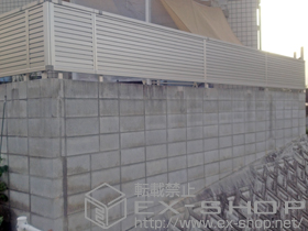 のフェンス・柵 エクスラインフェンス7型 フリーポールタイプ 施工例