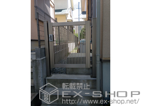 の門扉 プリレオ R2型 片開き　柱使用＋外開き用持ち送り/面付ラッチ錠用片開き部品/柱延長金具/補助アンカー棒 施工例