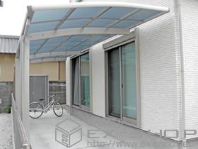 のカーポート レイナポートグラン 延長　積雪〜20cm対応+水平式物干し　2本入り 施工例