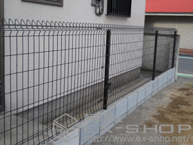 のフェンス・柵 メッシュフェンスG10-R 施工例