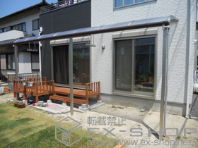 のテラス屋根 プレシオステラス R型 テラスタイプ 連棟　積雪〜20cm対応＋プレシオステラス 前枠化粧カバー＋吊り下げ式物干し 標準 2本入り 施工例