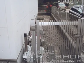 YKKAP�̖�� ���X�e�B����� 11�^ �ЊJ���@�和�g�p �{�H��