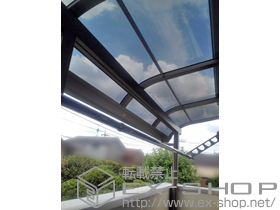 のバルコニー・ベランダ屋根 ライザーテラスII R型 屋根タイプ 連棟 積雪〜20cm対応 施工例