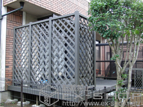 のウッドデッキ リウッドデッキ 200+ リウッドハイパーティション2型 ラチス格子+リウッドデッキフェンス部材 施工例