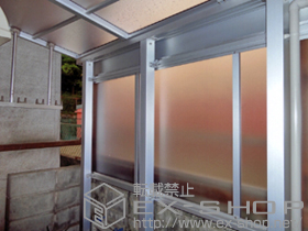 のテラス屋根 ヴェクター F型 テラスタイプ 単体 積雪〜20cm対応+吊り下げ物干し ロング 2本入 施工例