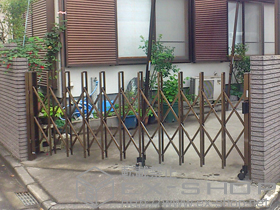 のカーゲート トリップゲート PA型 ノンレール 片開き 施工例