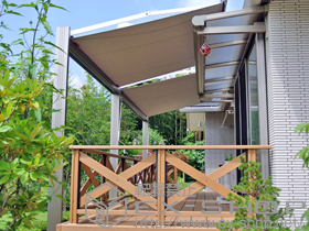 のオーニング・日よけ 彩樹A型 ボックスタイプ 手動式 施工例