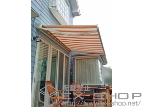 のオーニング・日よけ 彩風S型 手動式 施工例