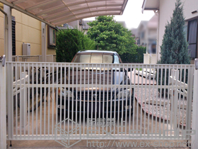 のカーゲート オーバードアS2型 電動式 施工例