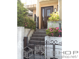 の門扉 トラディシオン門扉2型 片開き 門柱仕様 施工例