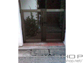 の門扉 プリレオ R2型 両開き　柱使用 施工例