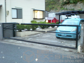 のカーゲート エクスラインアップゲート ワイド2型 電動式 施工例