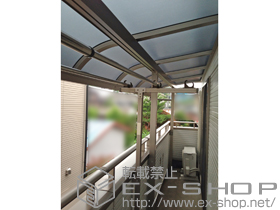 のバルコニー・ベランダ屋根 ライザーテラスII R型 屋根タイプ 連棟 積雪〜20cm対応 施工例