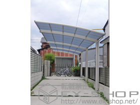 のカーポート レイナポートグラン 縦連棟　積雪〜20cm対応+着脱式サポート 標準・ハイルーフ用 2本入 施工例