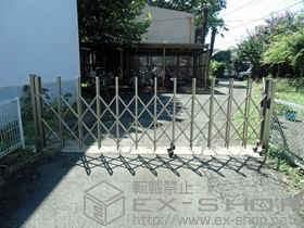 のカーゲート トリップゲート PA型 ノンレール 片開き 施工例