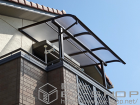 のバルコニー・ベランダ屋根 ヴェクターテラス R型 屋根タイプ 単体 積雪〜20cm対応+高強度面格子 縦格子+ 施工例