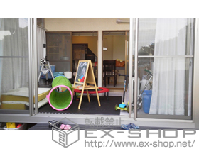 のテラス囲い・サンルーム ほせるんですII F型 床納まり+カーテンレールセット3方+側面付物干し 施工例