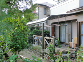 のテラス屋根 ライザーテラスII R型 テラスタイプ 単体 積雪〜20cm対応＋吊り下げ物干し　ワイド　2本入 施工例