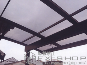 のバルコニー・ベランダ屋根 パワーアルファ L型 屋根タイプ 単体 積雪〜30cm対応+吊下げ物干し　標準2本入り 施工例