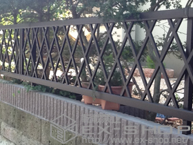 のフェンス・柵 エクスラインフェンス21型　自由柱施工 施工例