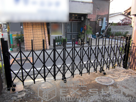 のカーゲート トリップゲート PB型 ノンレール 片開き 施工例