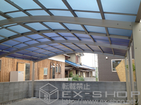 のカーポート レイナツインポートグラン　積雪〜20cm対応＋たて並列用カバー材 施工例