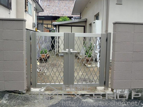 の門扉 エクスライン門扉4型 両開き　門柱使用 施工例