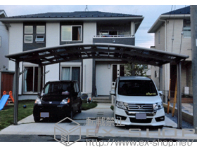 のカーポート カーブポートシグマIII ワイド 積雪〜20cm対応＋収納式物干し 標準タイプ 2本入 施工例