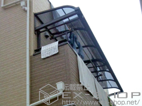 のバルコニー・ベランダ屋根 ライザーテラスII R型 ルーフタイプ 連棟 積雪〜20cm対応 施工例