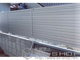 のフェンス・柵 エクスラインフェンス7型 自由柱 施工例